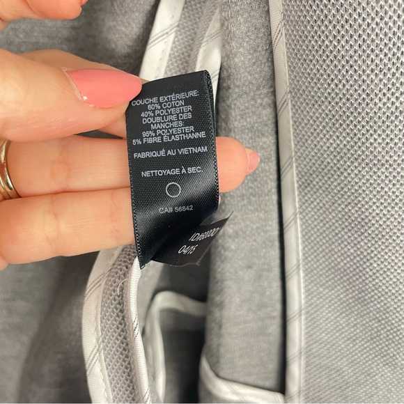 Express One Button Blazer Jacket Gray Sz S Pockets Knit Stretch - Picture 5 of 6